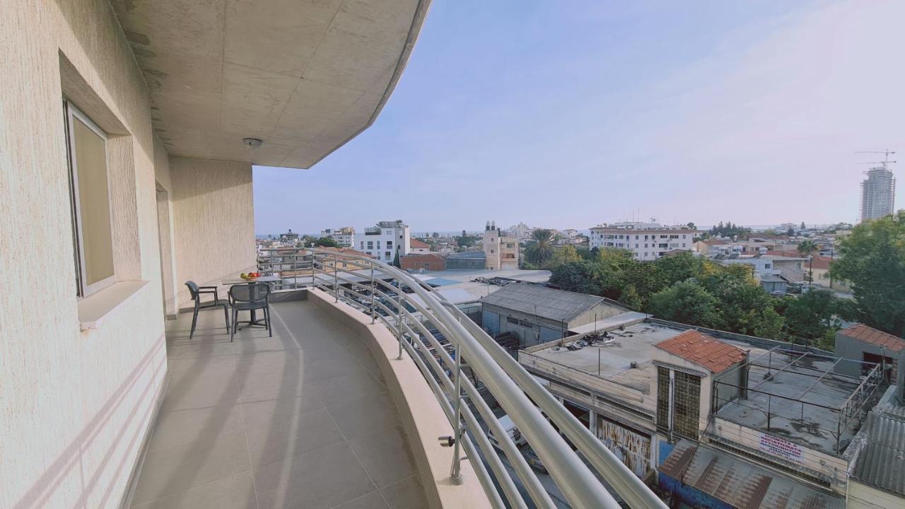 Mystique Penthouse לימסול